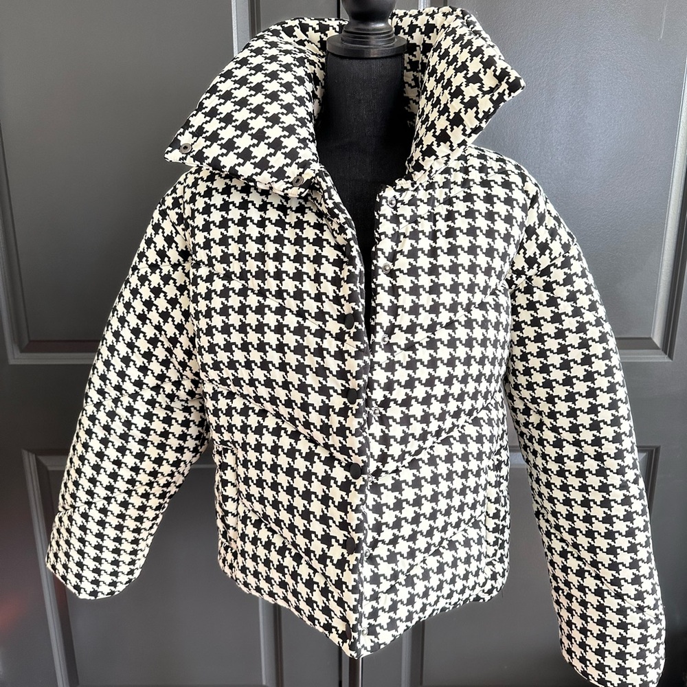 Oversized Gingham Puffer Coat